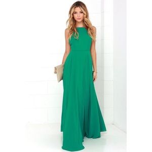 👗 NWT Lulu’s Green Maxi Dress